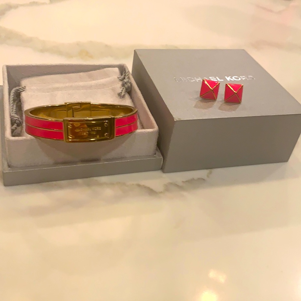 Michael Kors Pink & Gold Clasp Bracelet with Pink Kate Spade Studs & Gift Box